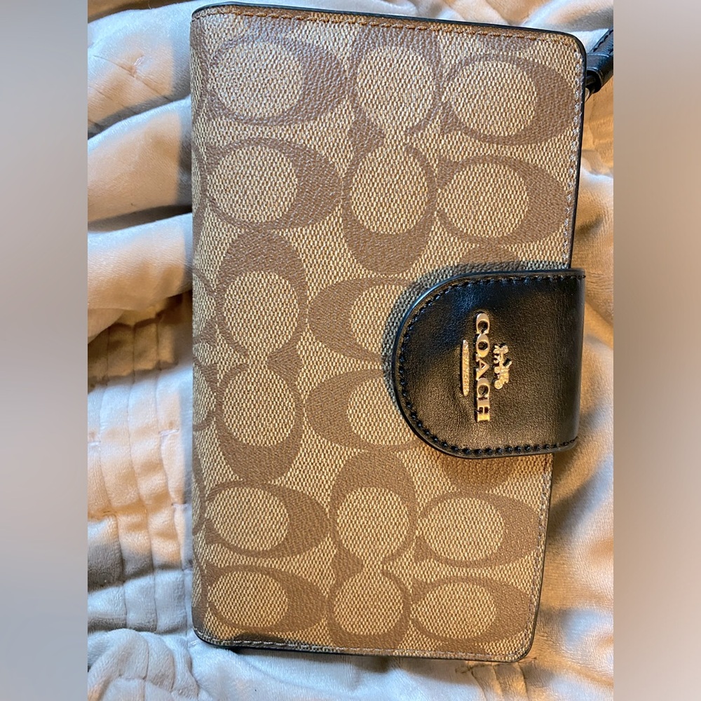 Phone wallet in signature canvas